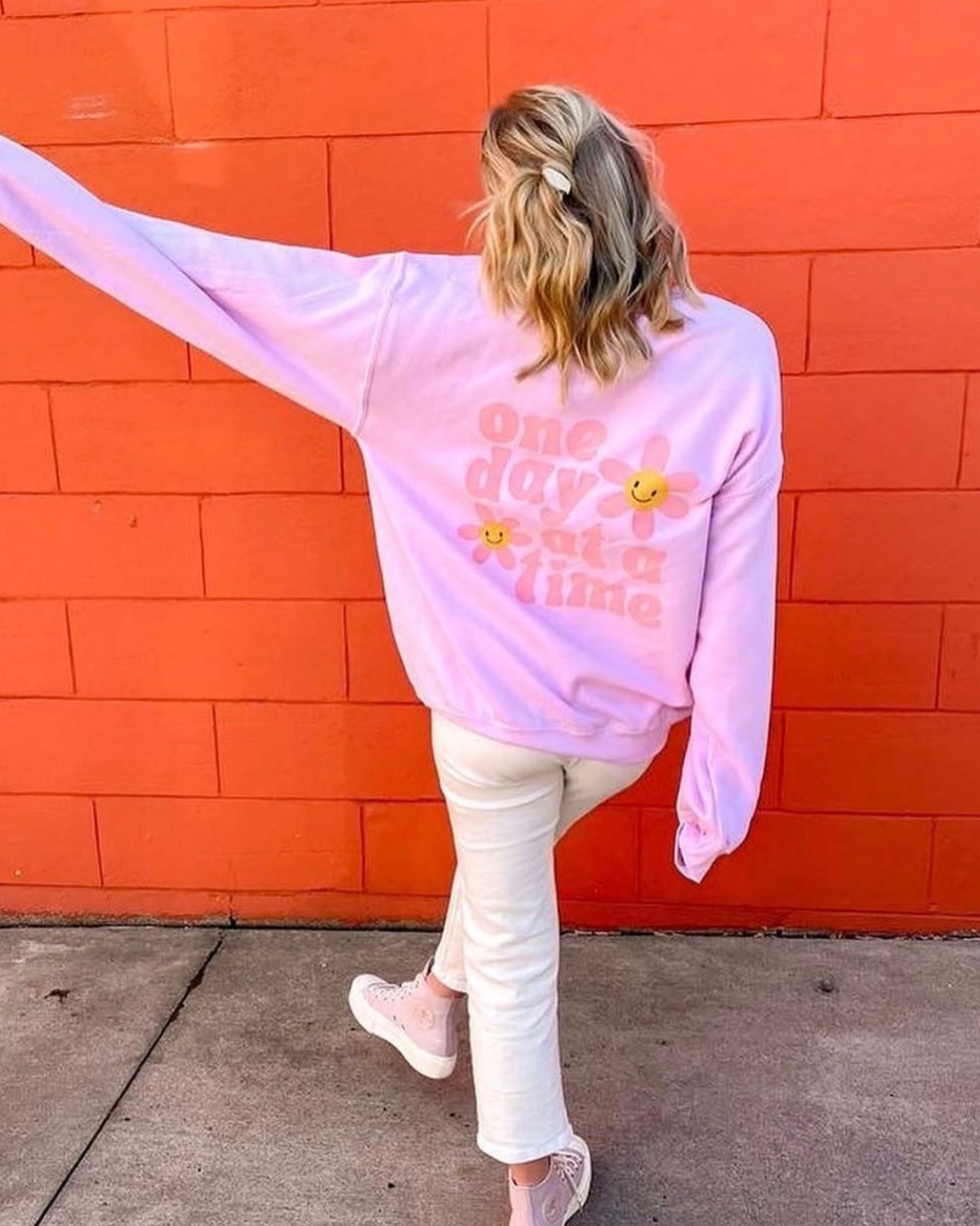 One Day Crewneck | Bubblegum